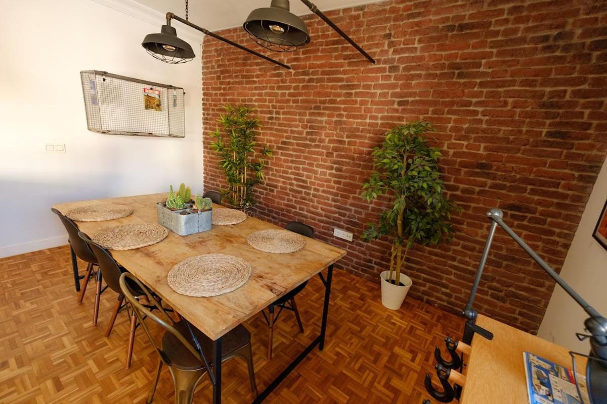 Lifehouse Cathedral * Free Parking* Superiorwifi* Appartement Almería Buitenkant foto