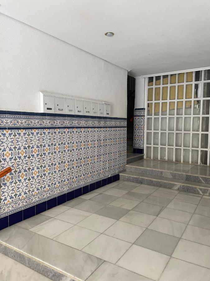 Lifehouse Cathedral * Free Parking* Superiorwifi* Appartement Almería Buitenkant foto